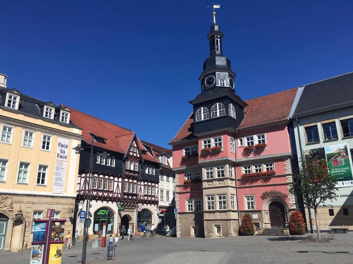 Discovair Eisenach -Karlstrasse- Fussgaengerzone Mit Netflix Exterior foto