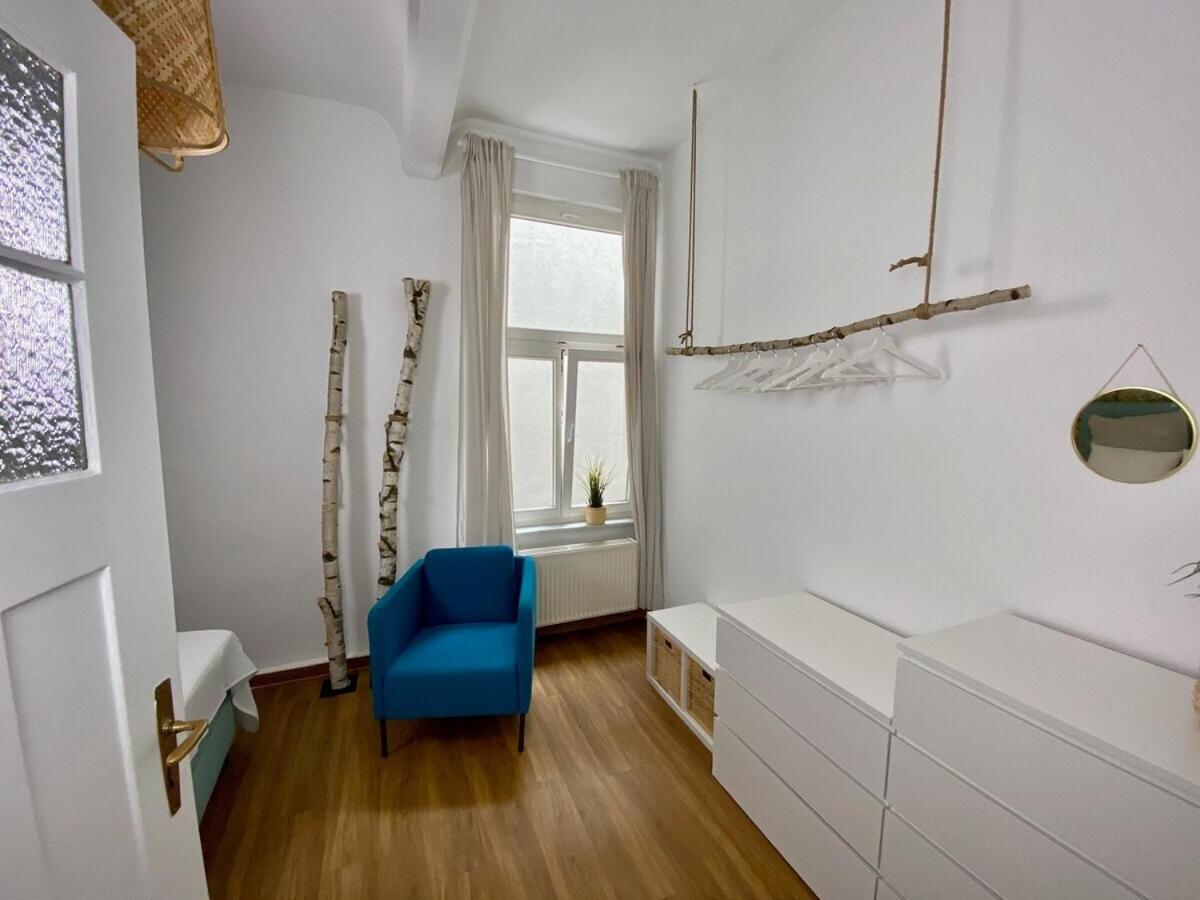 Discovair Eisenach -Karlstrasse- Fussgaengerzone Mit Netflix Exterior foto