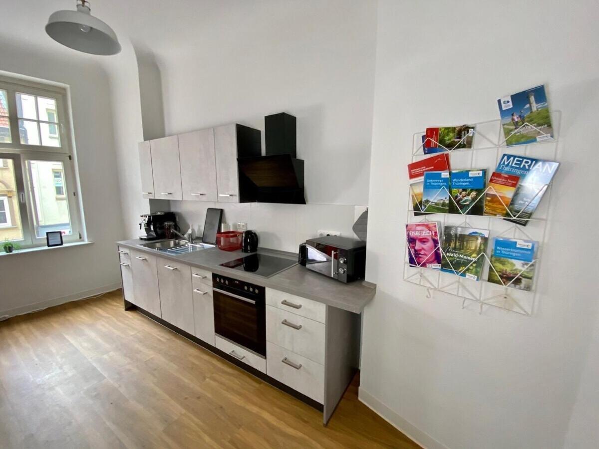 Discovair Eisenach -Karlstrasse- Fussgaengerzone Mit Netflix Exterior foto