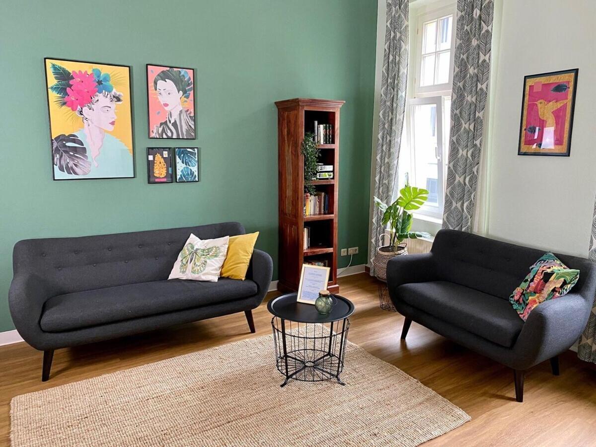 Discovair Eisenach -Karlstrasse- Fussgaengerzone Mit Netflix Exterior foto